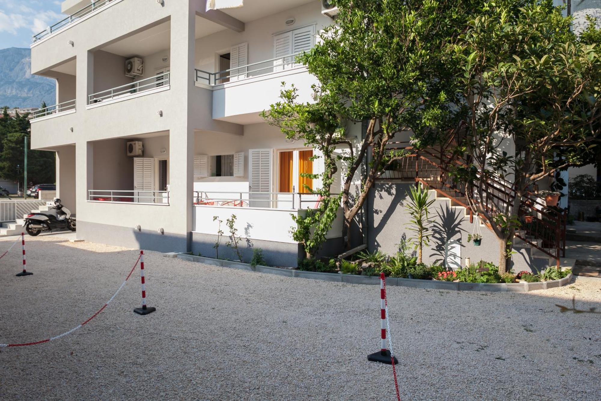 Apartment Marin Makarska